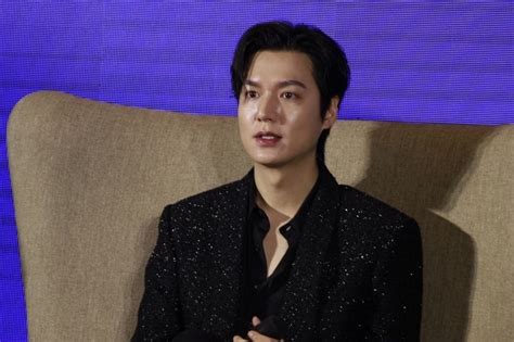 Highlights at Lee Min Ho's Manila press event: Talks about .